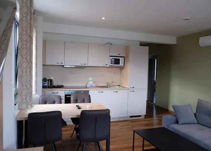 Rana's - Oda ve Kahvaltı 4*