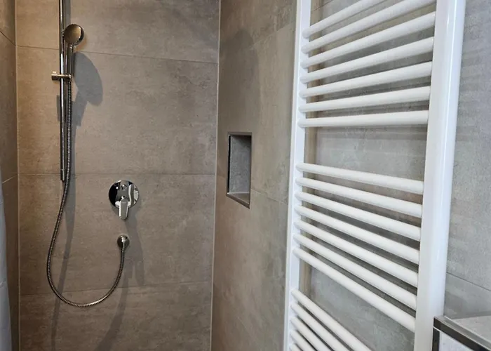 Rana's - Oda ve Kahvaltı