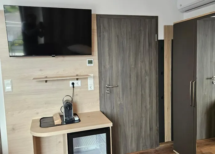 Oda ve Kahvaltı Rana's - 4*